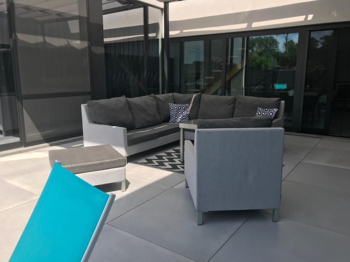 Vita Roka Met Extra Luxe Prive Wellness Ursel Exterior photo